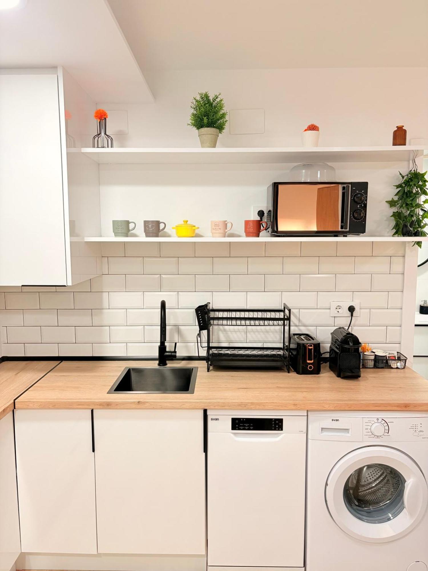 Industrial -Apartamentos Birdie- 알바세테 외부 사진